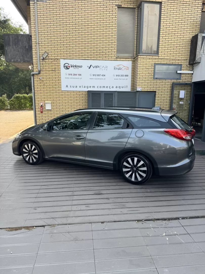 Honda Civic Tourer 1.6 i-DTEC Elegance - foto 3