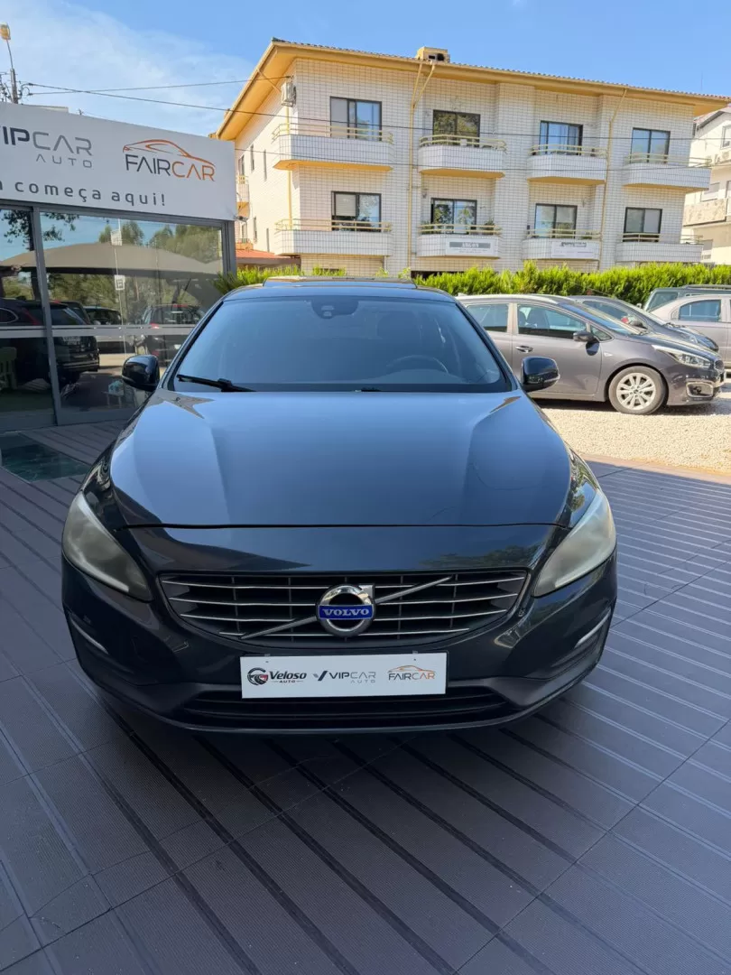 Volvo V60 1.6 D2 Drive Momentum Start/Stop