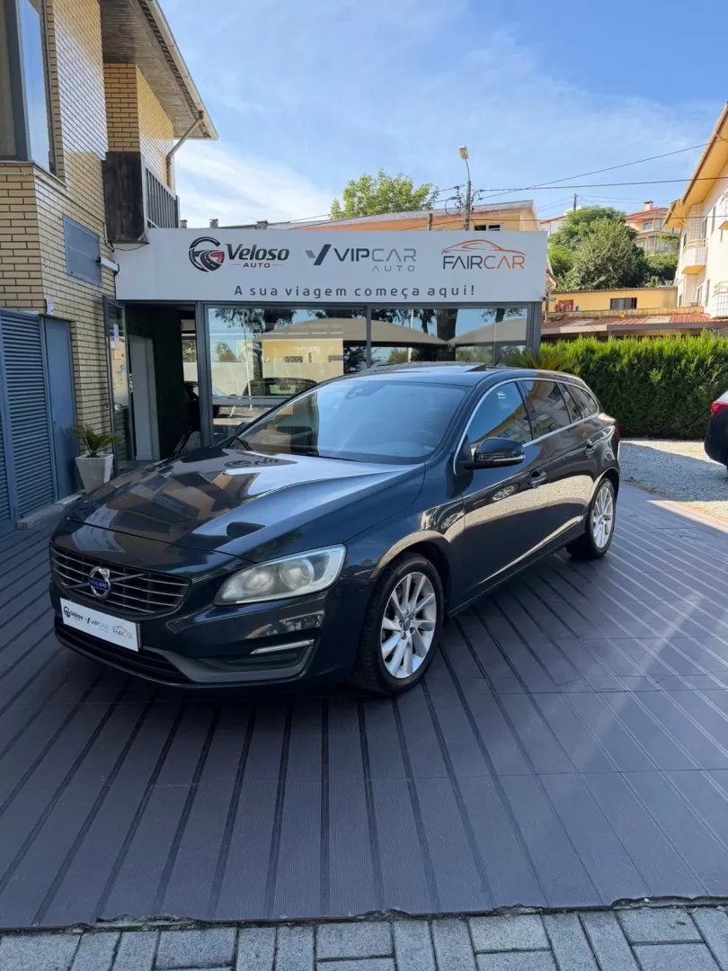 Volvo V60 1.6 D2 Drive Momentum Start/Stop - foto 3
