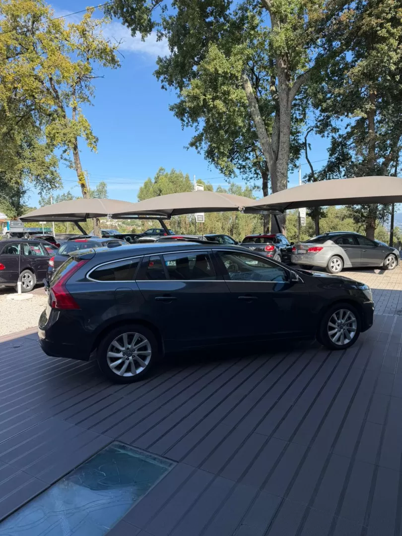 Volvo V60 1.6 D2 Drive Momentum Start/Stop - foto 5
