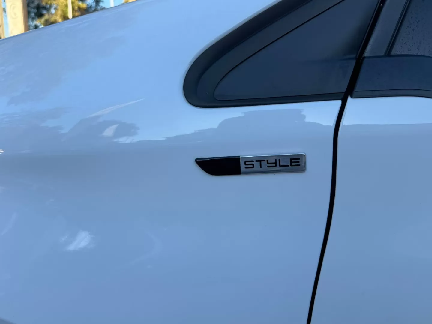 Peugeot 208 1.2 PureTech Style - foto 7