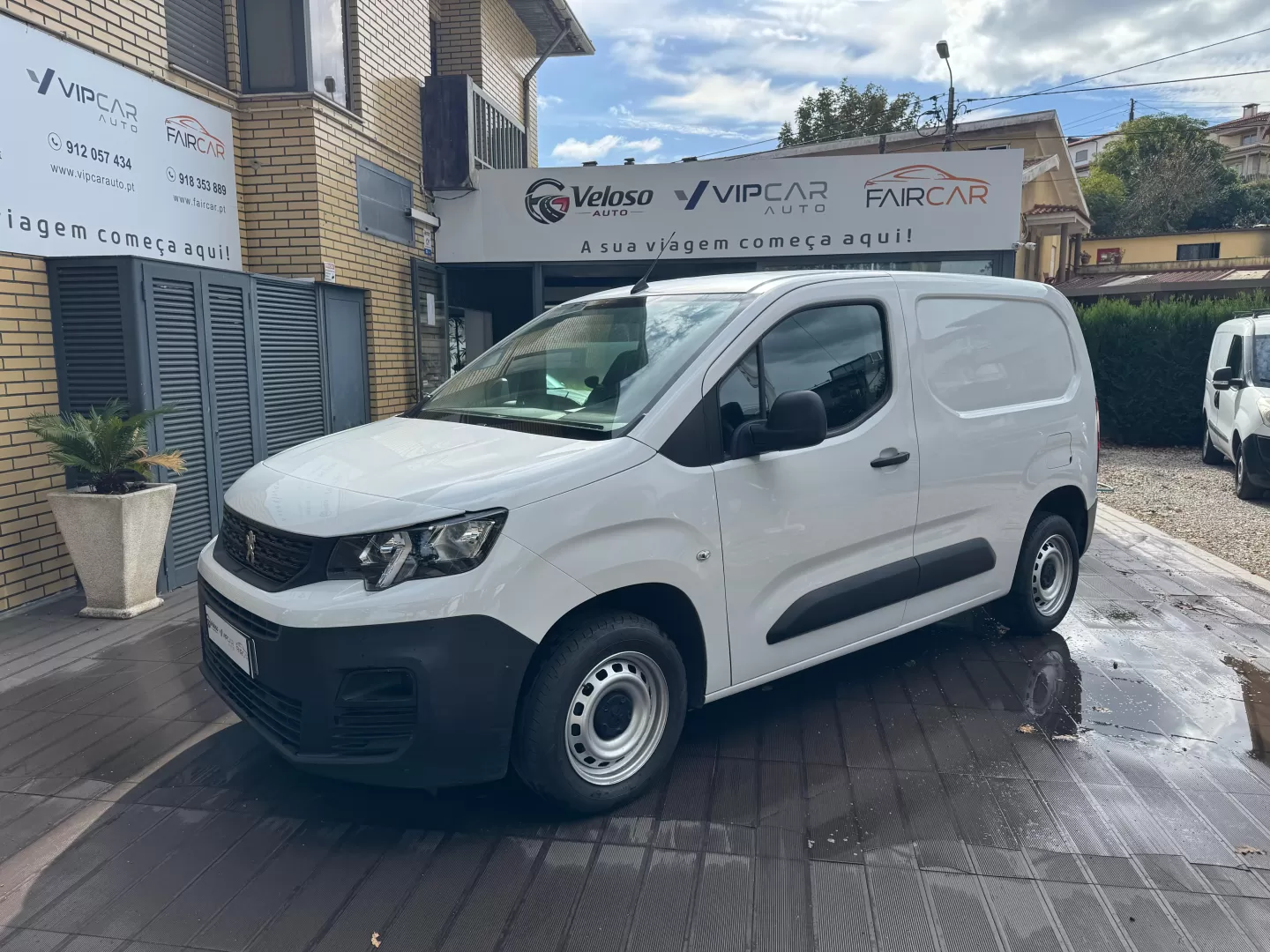 Peugeot Partner PARTNER STANDARD BLUE HDi - foto 2