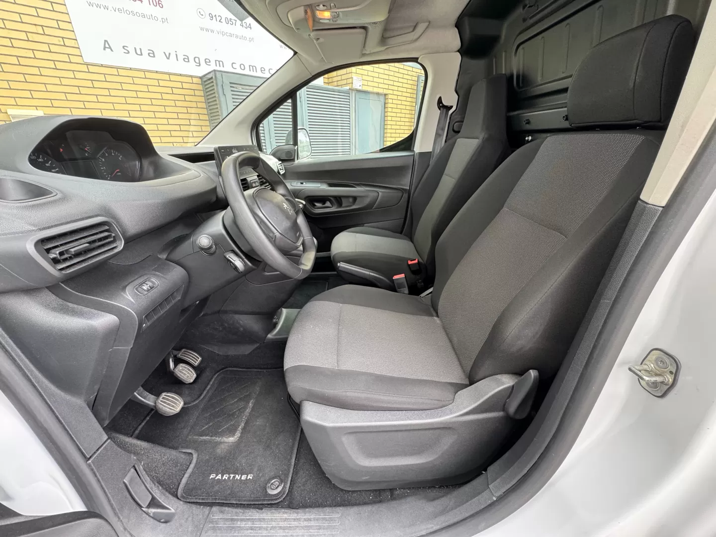 Peugeot Partner PARTNER STANDARD BLUE HDi - foto 5