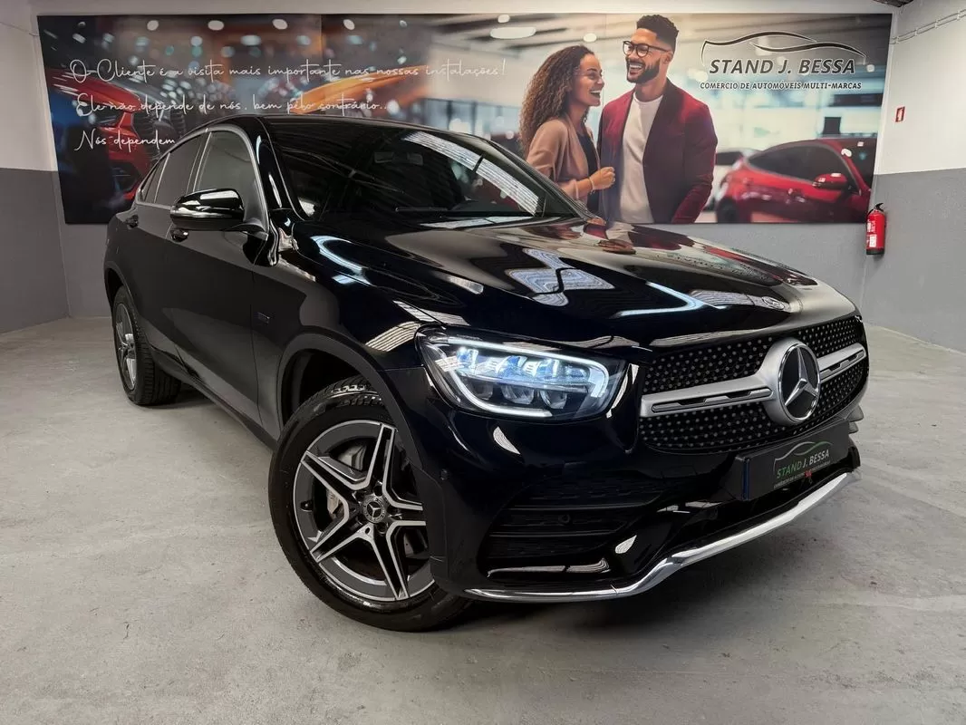 Mercedes-Benz GLC 300  Coupe De 4matic 9g  Tronic Amg Line