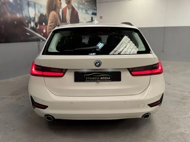 BMW 318 d xDrive Advantage - foto 5