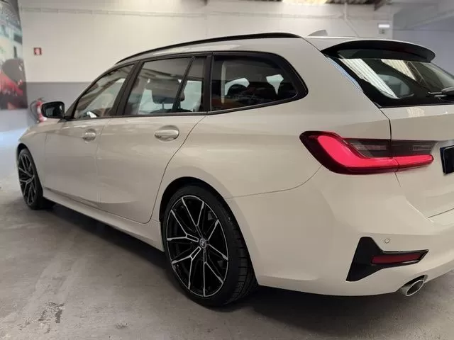 BMW 318 d xDrive Advantage - foto 6