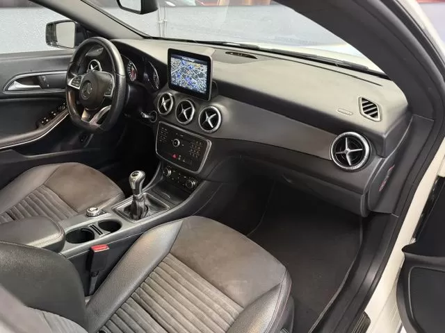 Mercedes-Benz CLA 200   Cdi D Amg Line - foto 7