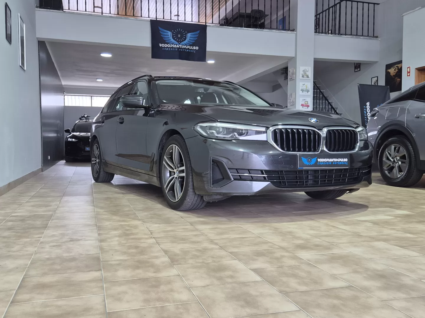 BMW 530e e xDrive Pack Desportivo M