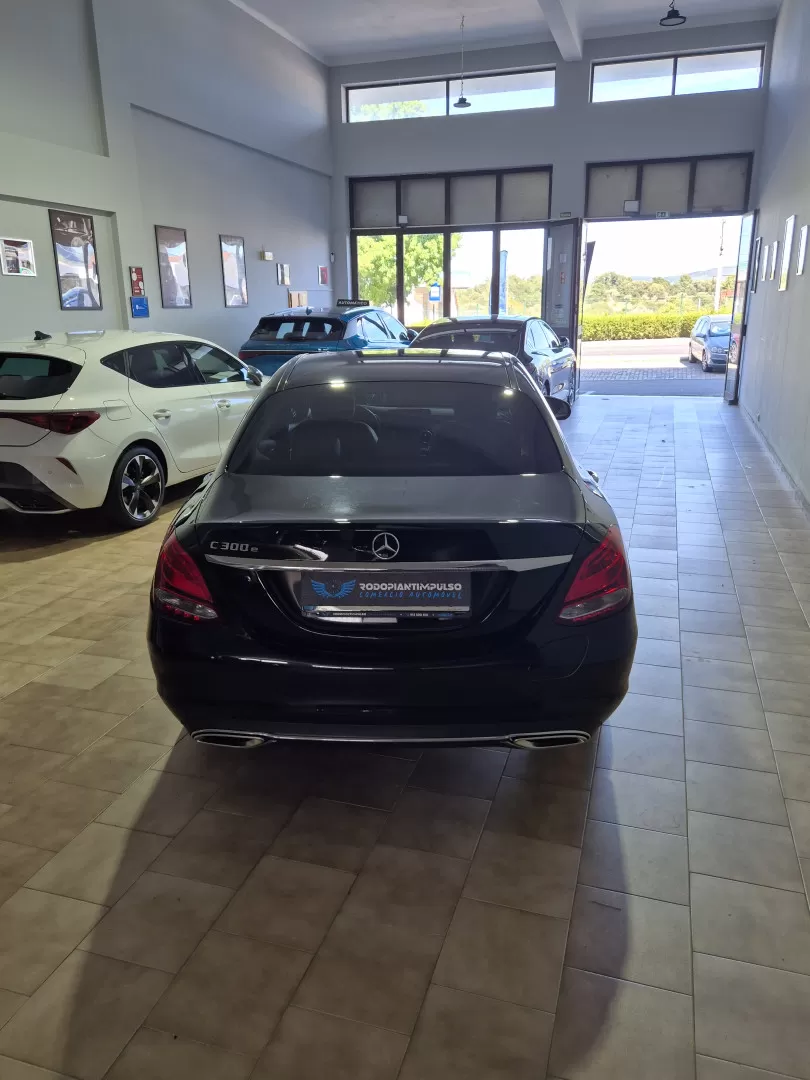 Mercedes-Benz C 300 e 9G-TRONIC Exclusive - foto 6
