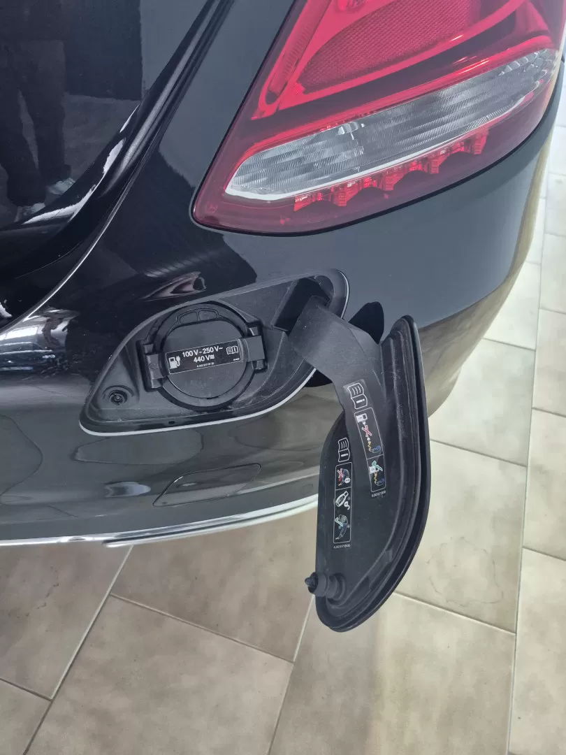 Mercedes-Benz C 300 e 9G-TRONIC Exclusive - foto 8