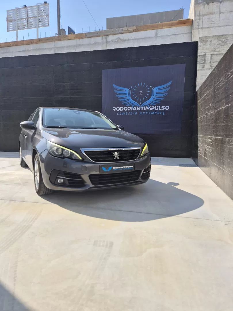 Peugeot 308 SW 1.5 BlueHDi Active Pack EAT8 - foto 2