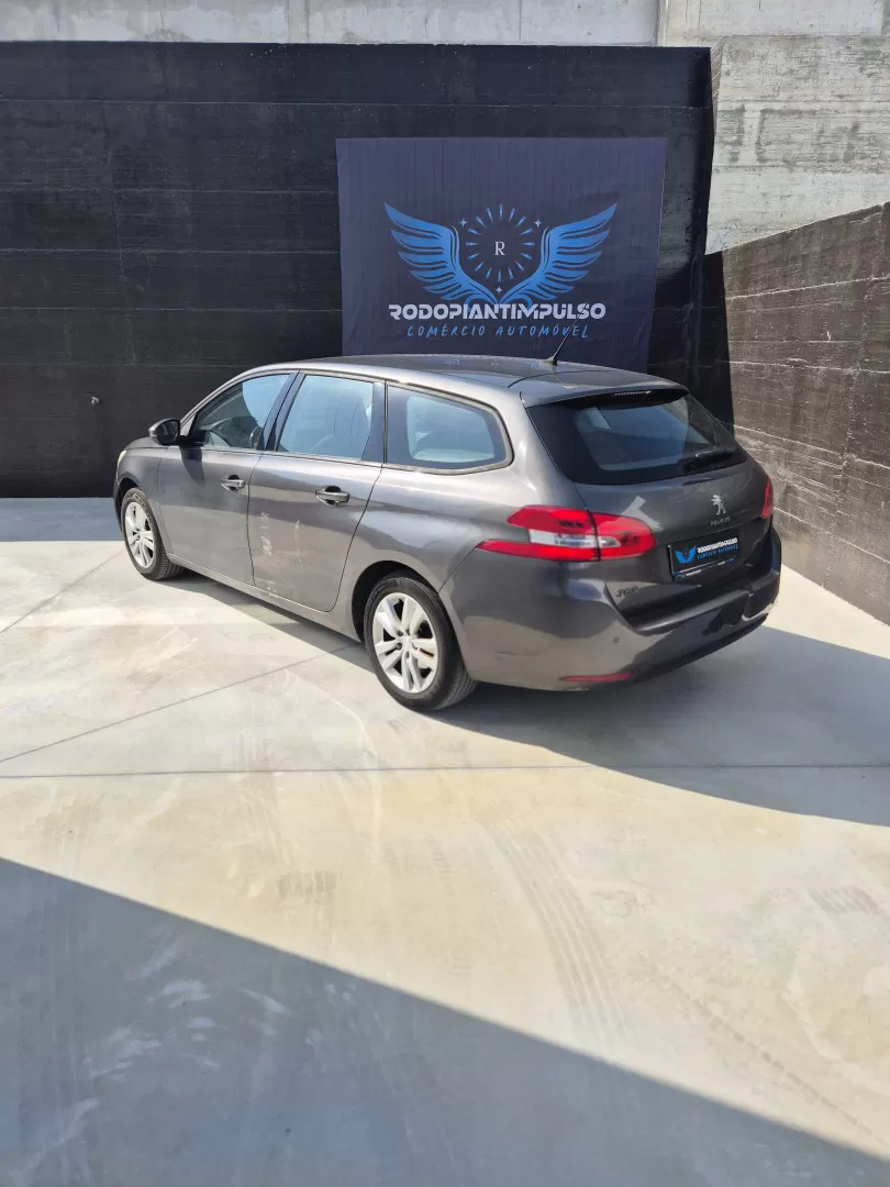 Peugeot 308 SW 1.5 BlueHDi Active Pack EAT8 - foto 4