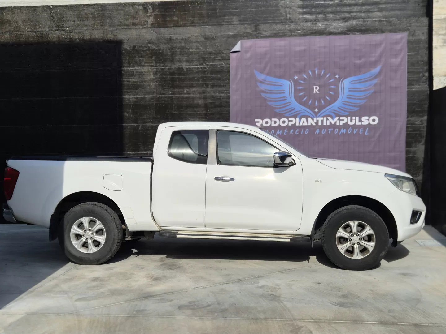 Nissan Navara 2.3 dCi CD 4WD Acenta - foto 3