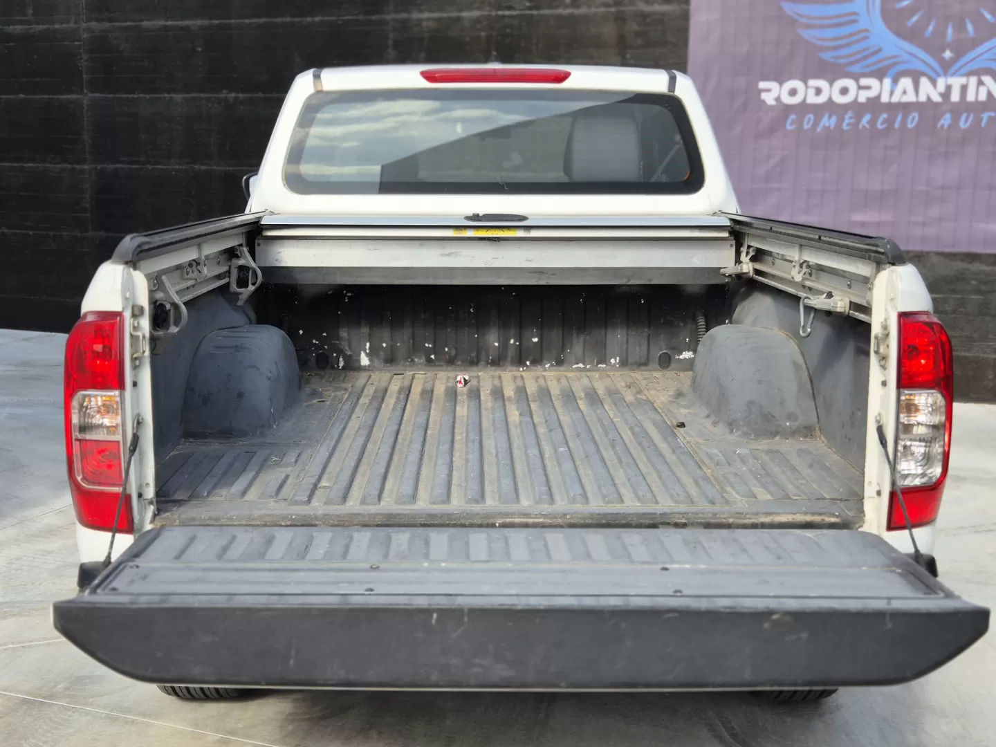 Nissan Navara 2.3 dCi CD 4WD Acenta - foto 6