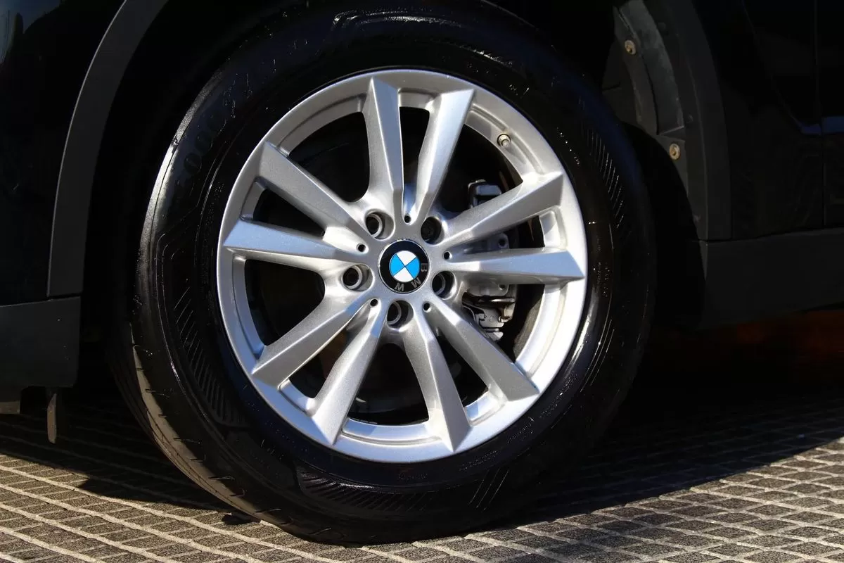 BMW X5 25 d sDrive Comfort 7L - foto 3