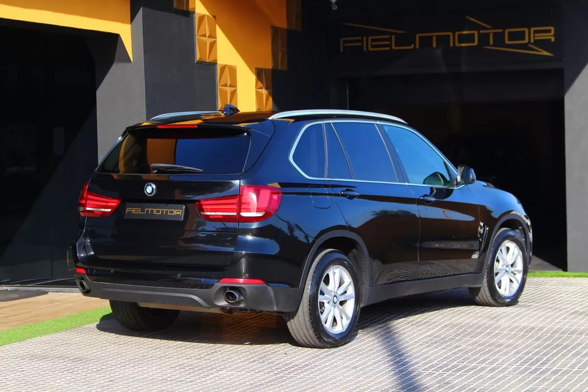 BMW X5 25 d sDrive Comfort 7L - foto 6