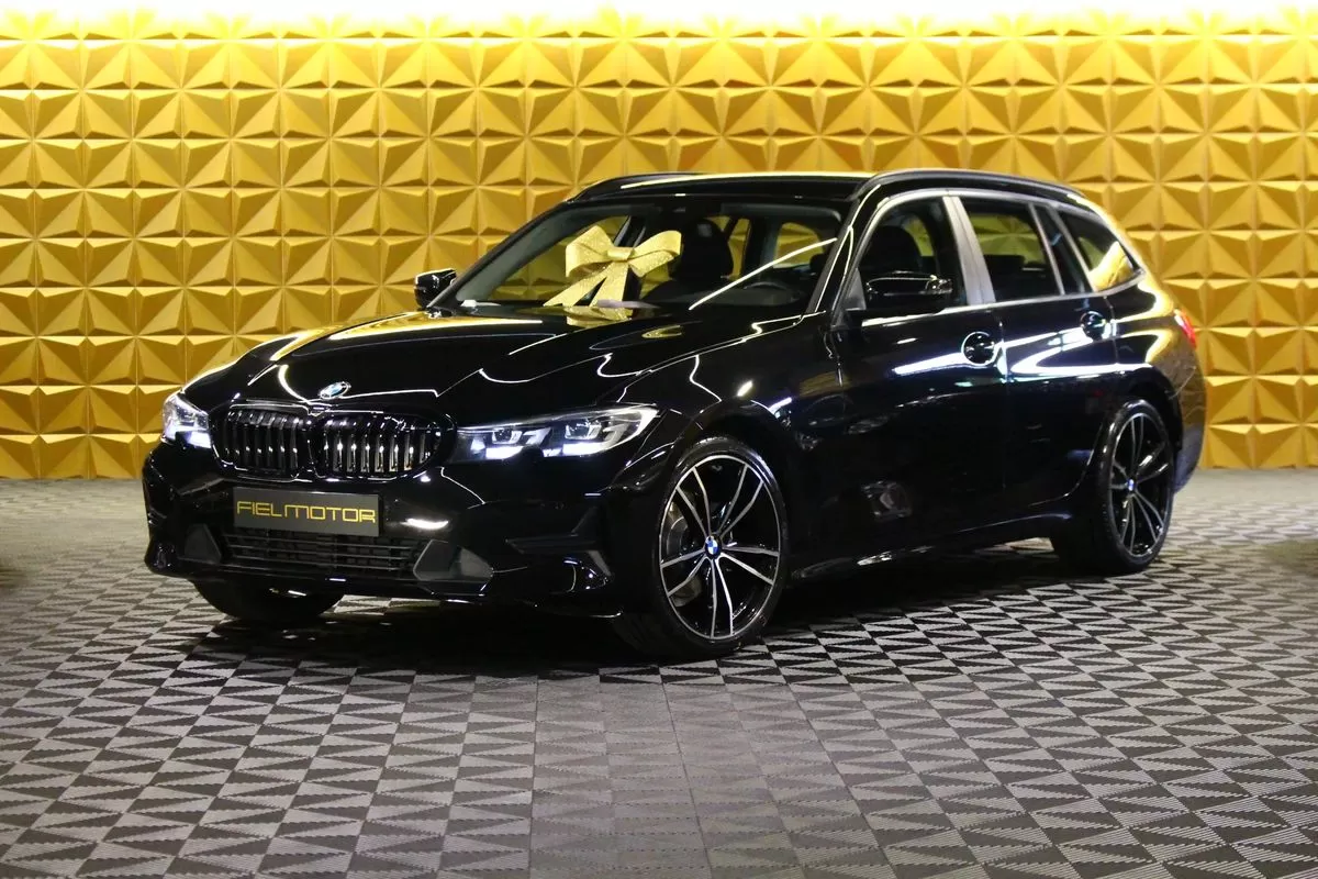 BMW 318 d Line Sport Auto