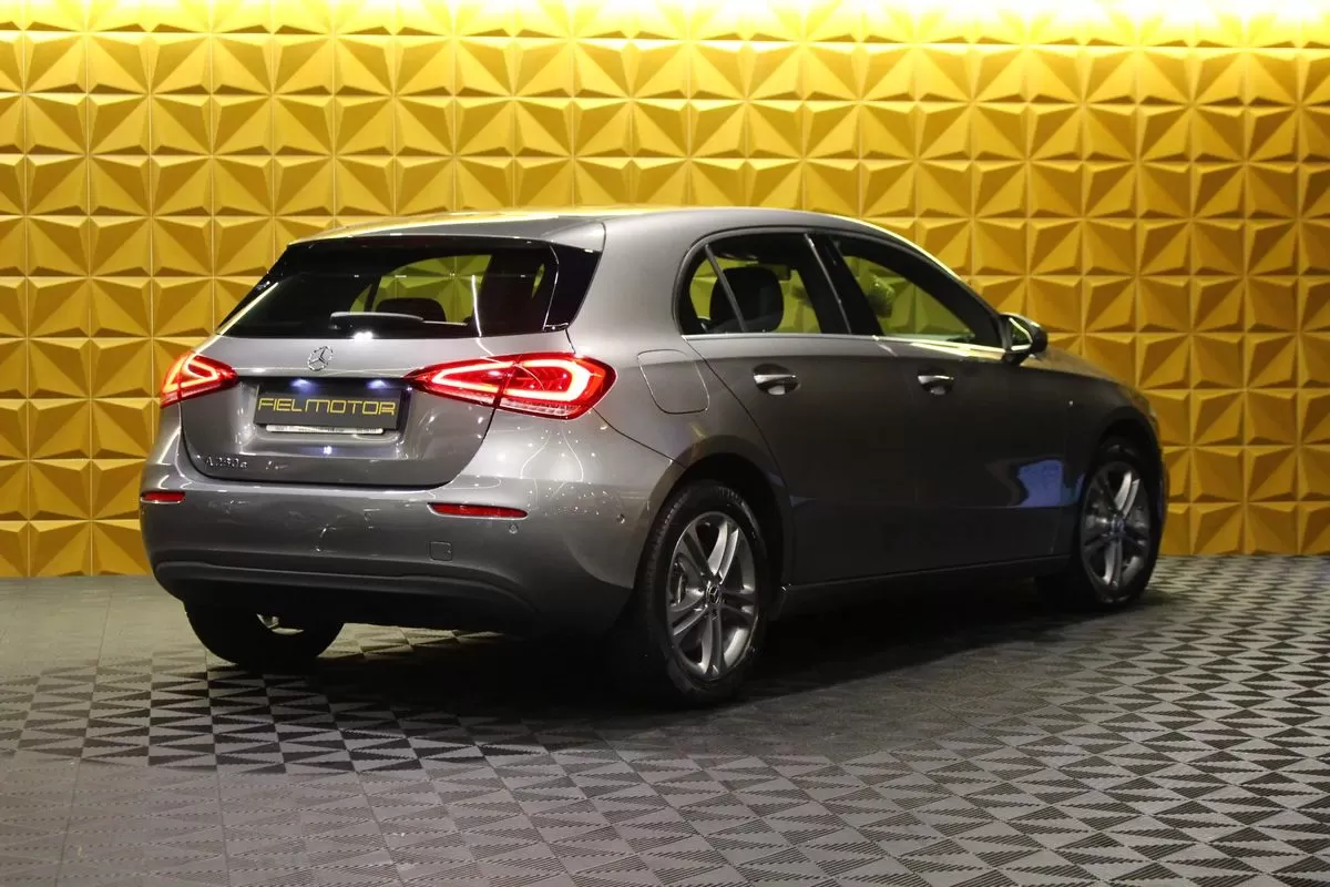 Mercedes-Benz A 250 e Progressive - foto 8