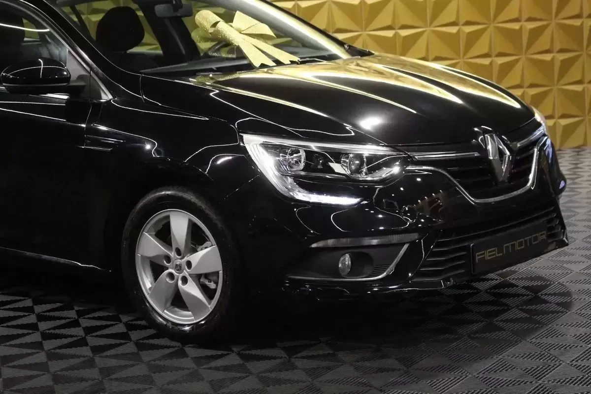 Renault Mégane Sport Tourer 1.5 dCi Zen ECO - foto 4
