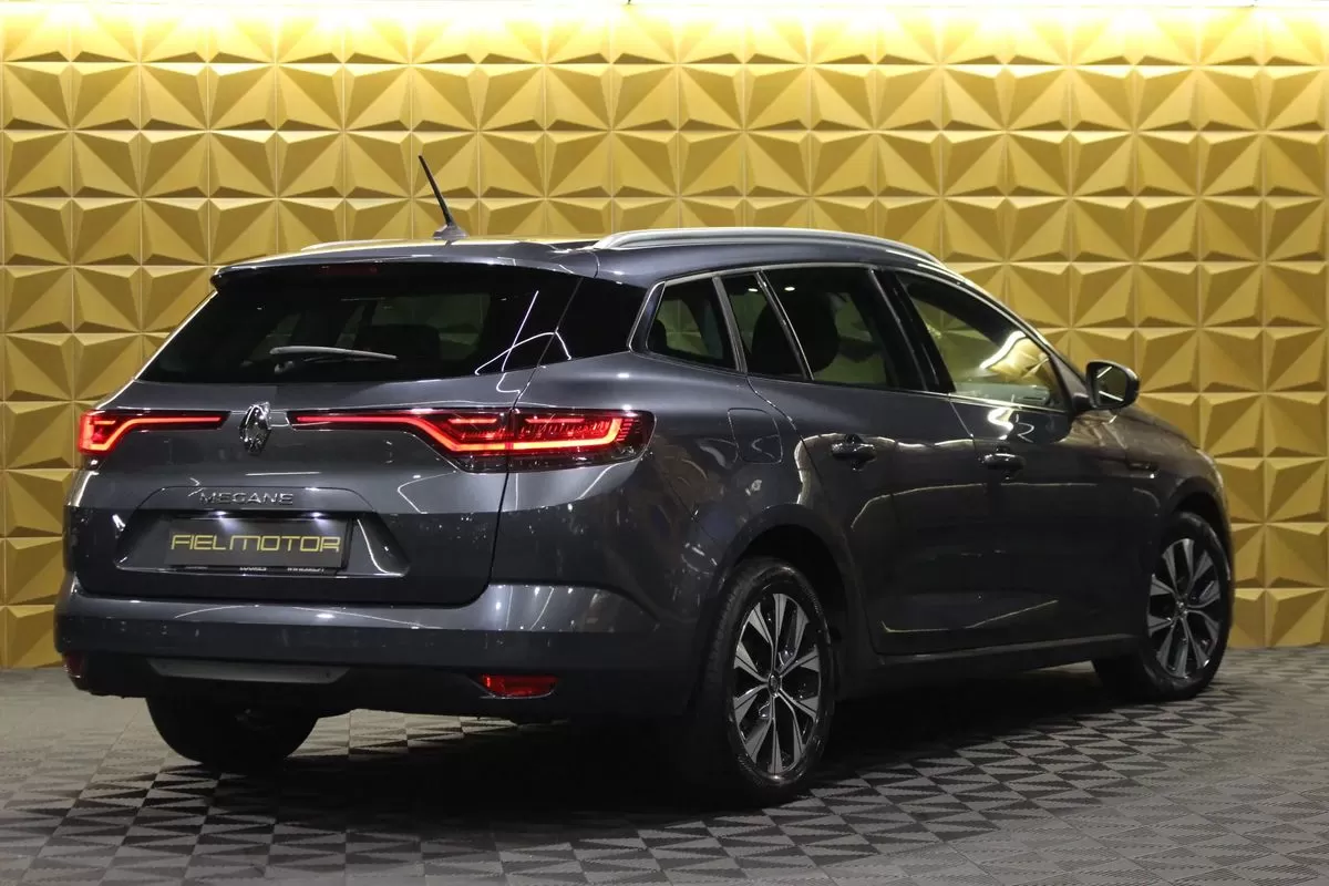 Renault Mégane Sport Tourer 1.5 Blue dCi Limited - foto 8
