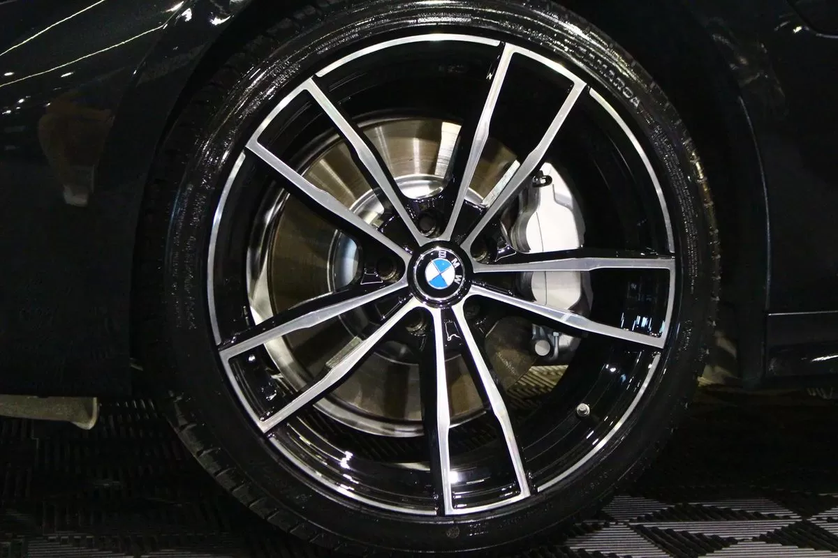 BMW 330 e Line Luxury Auto - foto 3