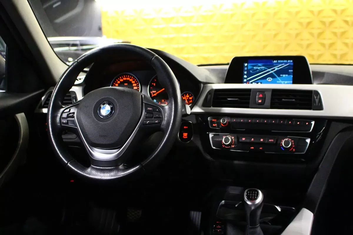 BMW 316 d Line Sport - foto 7