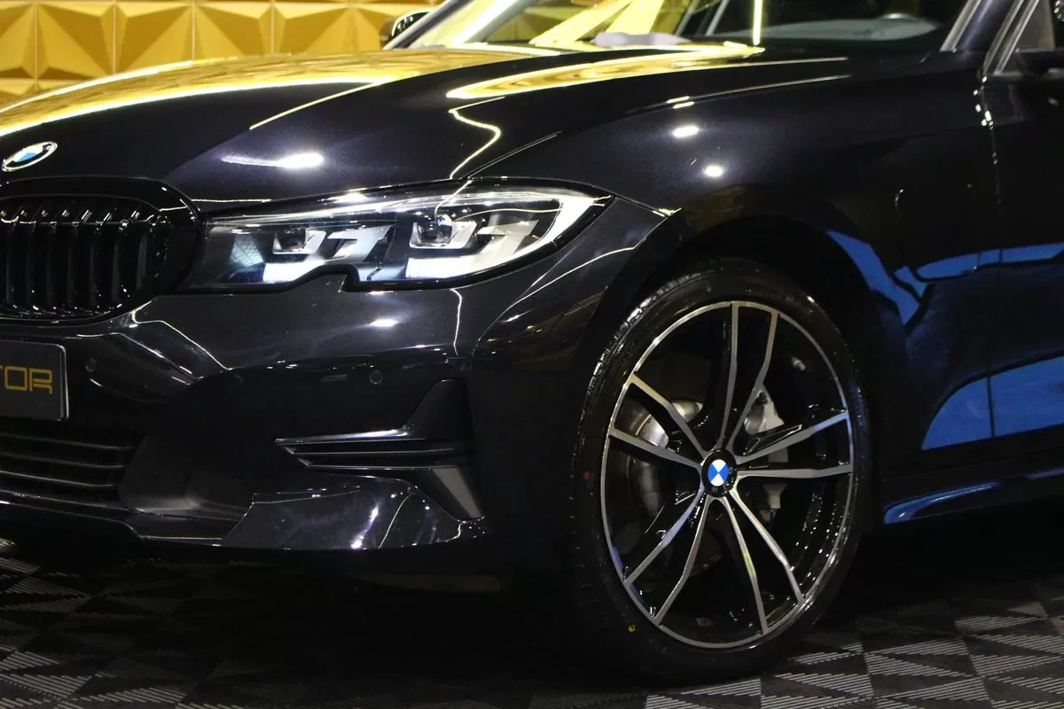 BMW 320 e Line Sport Auto - foto 2