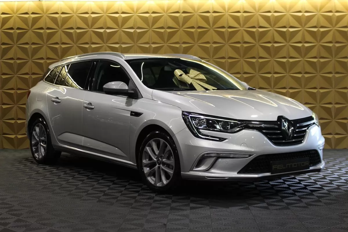Renault Mégane Sport Tourer 1.5 Blue dCi GT Line J18 - foto 6