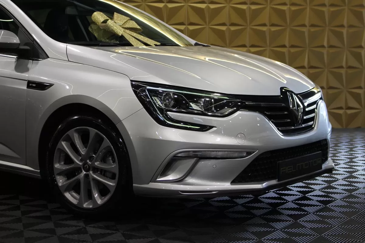 Renault Mégane Sport Tourer 1.5 Blue dCi GT Line J18 - foto 7