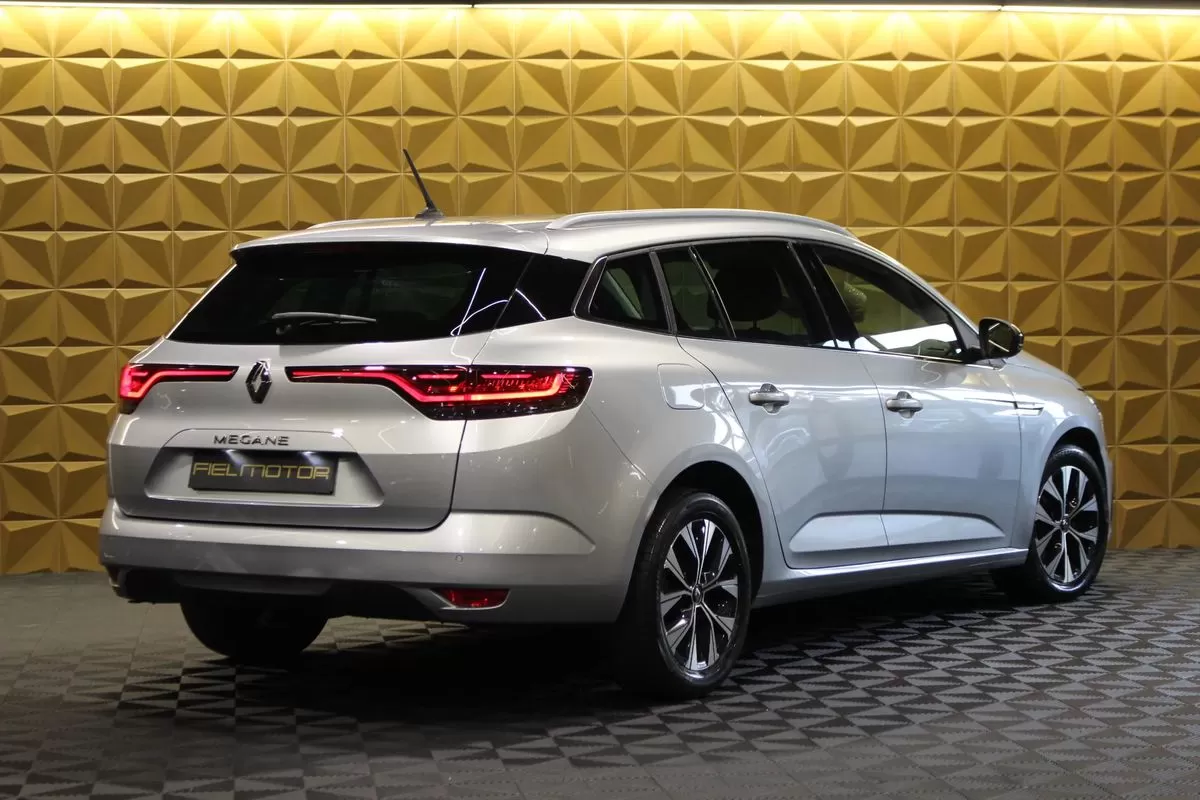 Renault Mégane Sport Tourer 1.5 Blue dCi Limited - foto 7