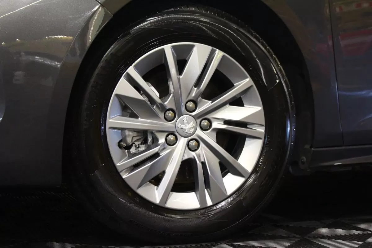 Peugeot 508 SW 1.5 BlueHDi GT EAT8 - foto 3