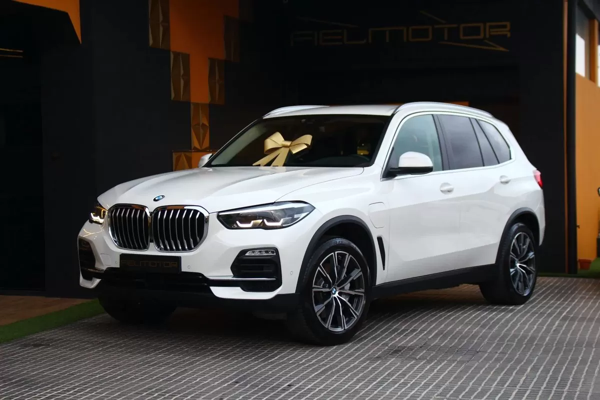 BMW X5 45 e xDrive Pack M