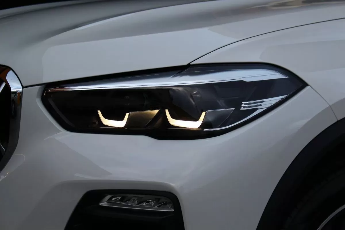 BMW X5 45 e xDrive Pack M - foto 4