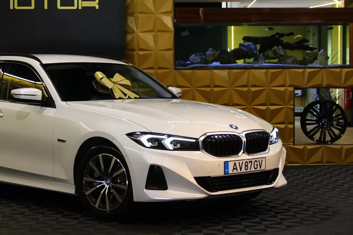 BMW 320 e Line Sport Auto - foto 4