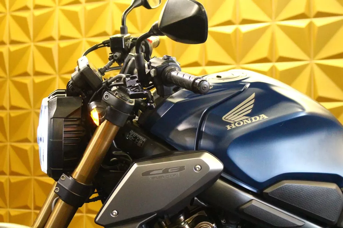 Honda CB 650R E-Clutch - foto 2