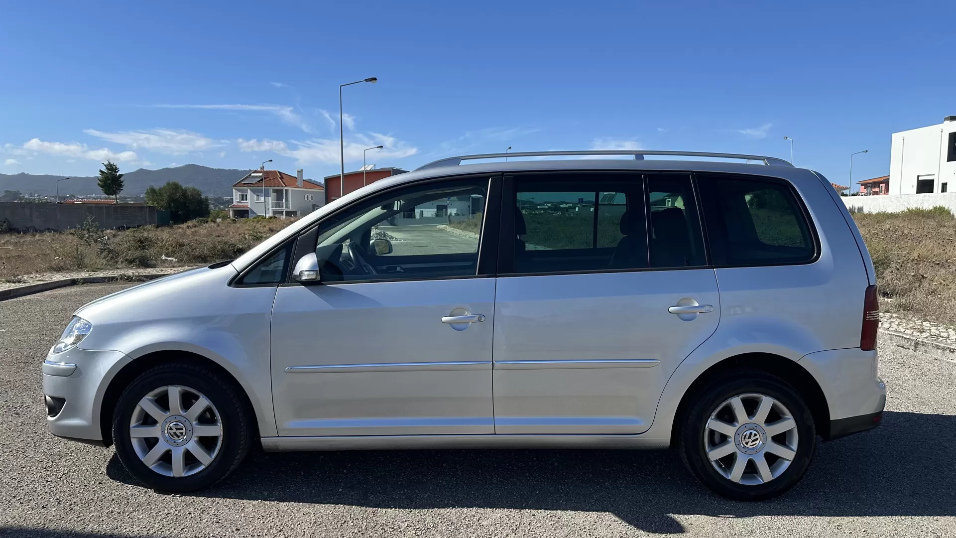 VW Touran 1.9 TDi Conceptl BlueM. 7L - foto 7