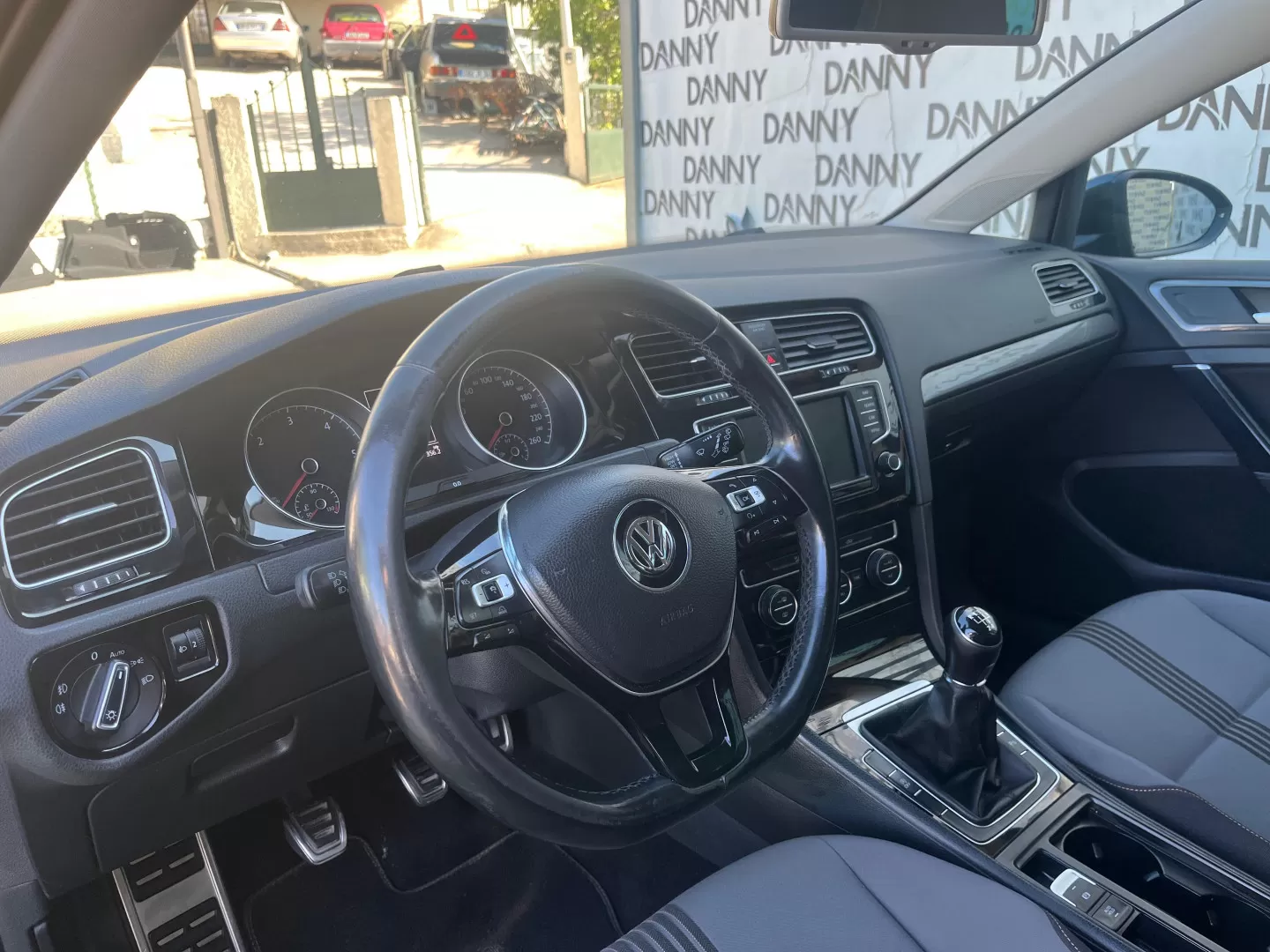 VW Golf 1.6 TDI BlueMotion Allstar - foto 6