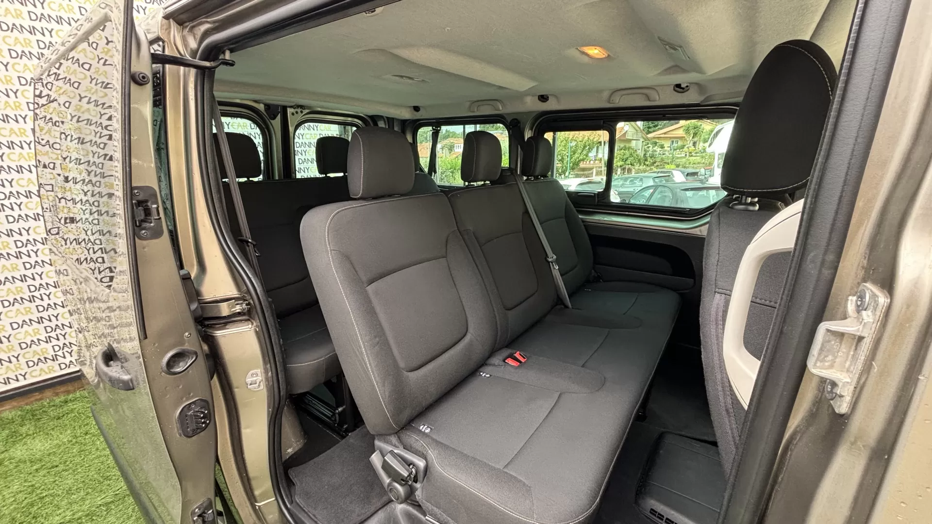 Renault Trafic ENERGY Grand Combi Expression - foto 6