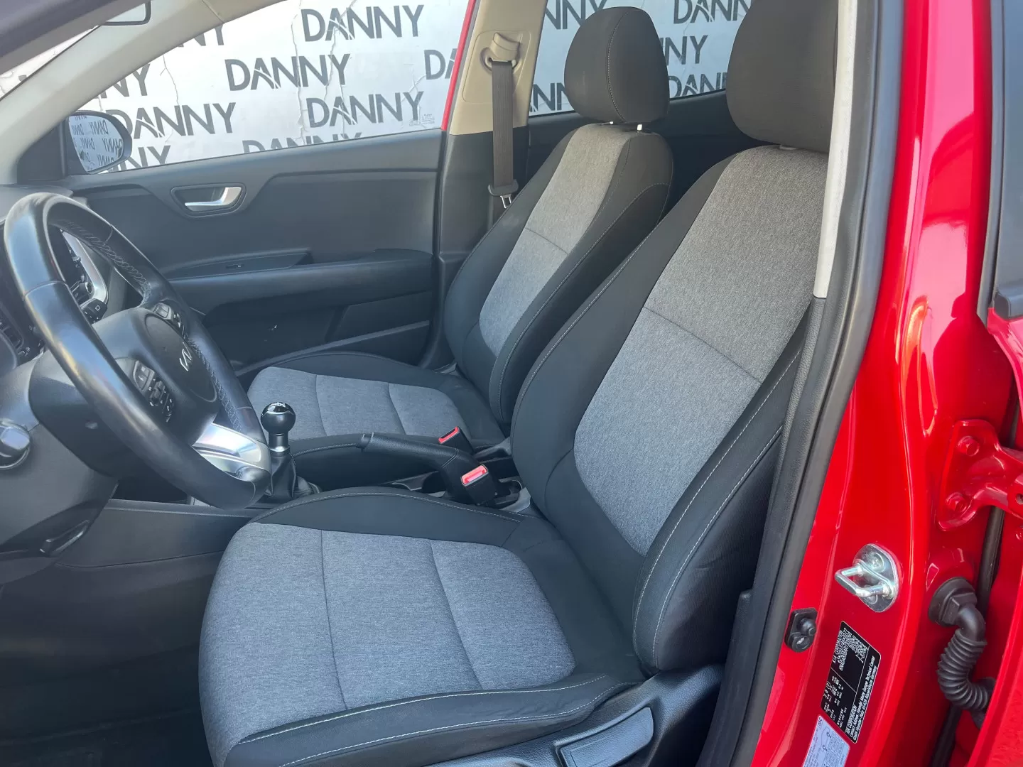 Kia Stonic 1.0 T-GDI Tech 7DCT - foto 7