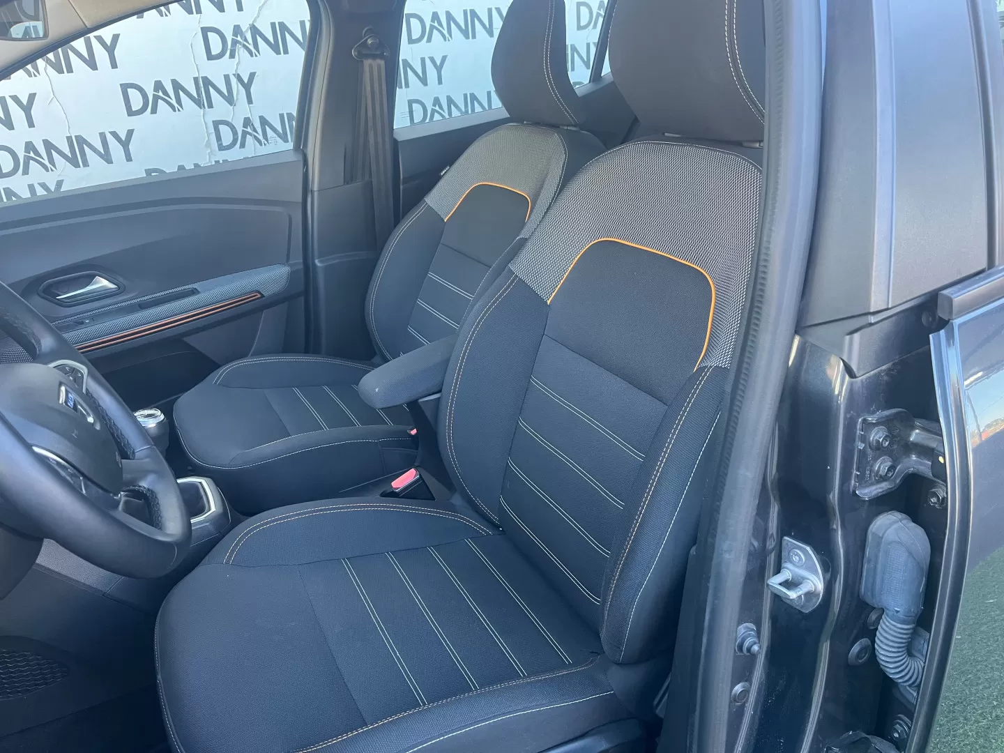 Dacia Sandero 1.0 ECO-G Extreme + Up&Go Bi-Fuel - foto 4