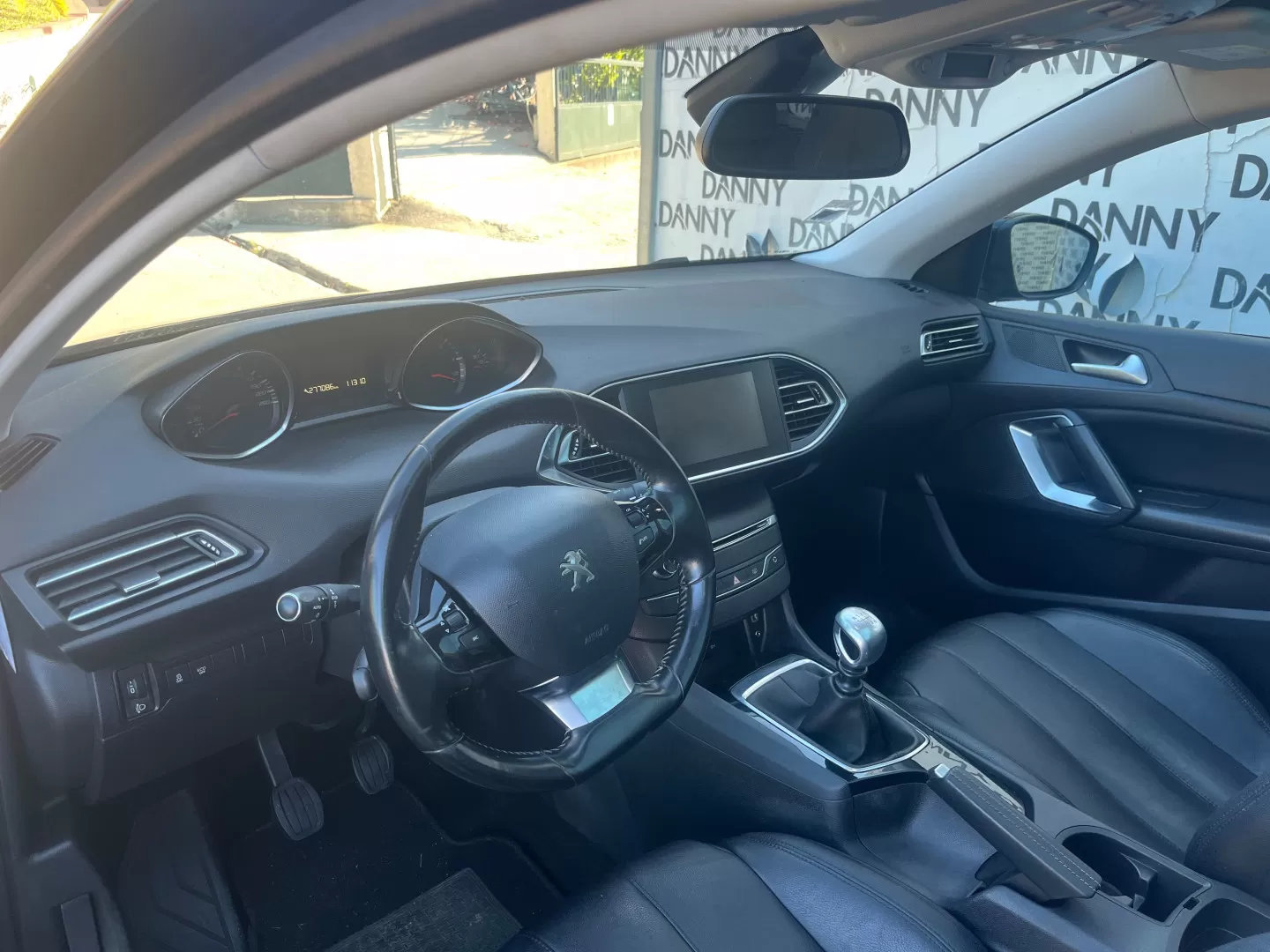 Peugeot 308 SW 1.6 BlueHDi Allure J18 - foto 4