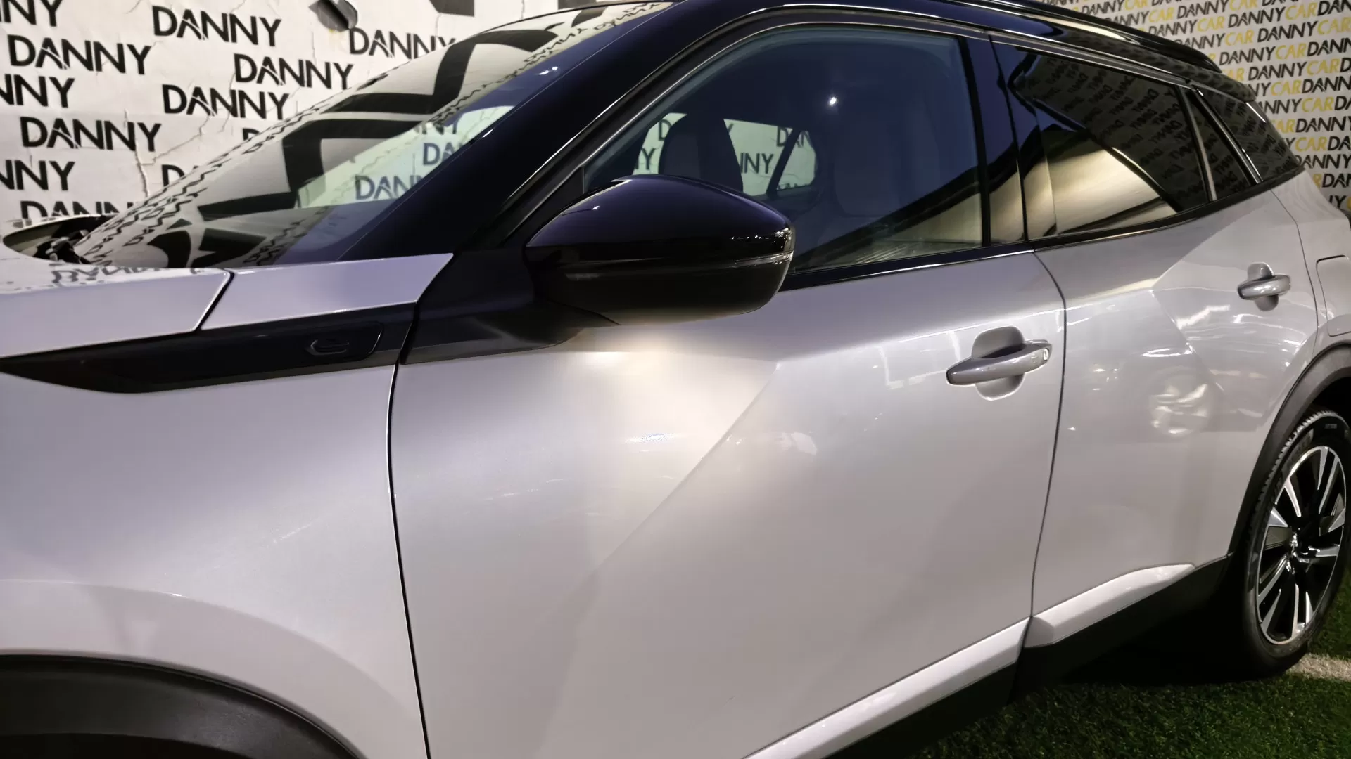 Peugeot e-2008 50 kWh GT Line - foto 3