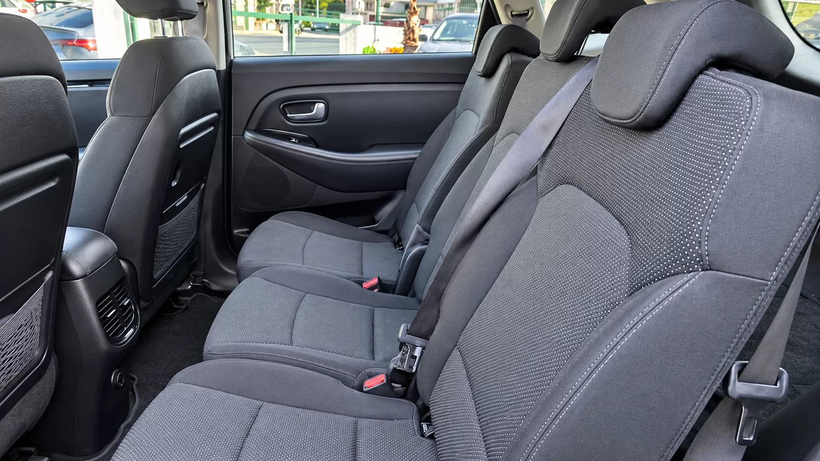 Kia Carens 1.7 CRDi ISG TX 7DCT - foto 5