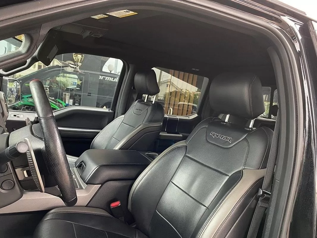 Ford F-150 - foto 4