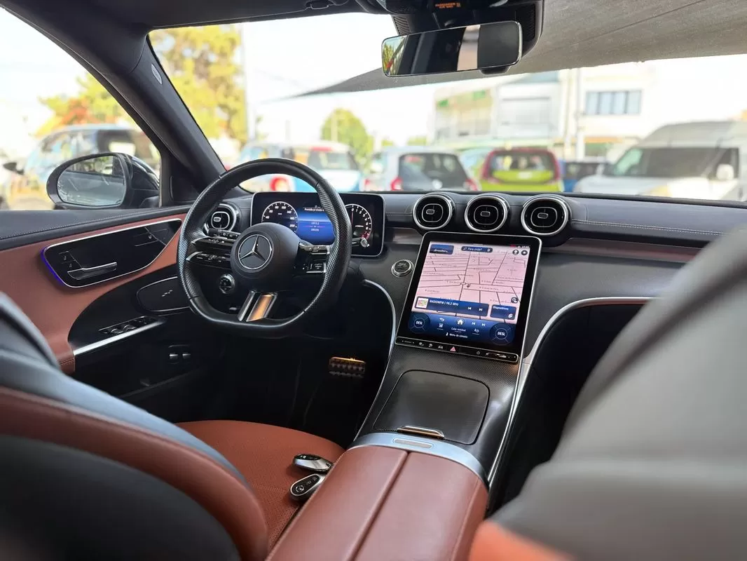 Mercedes-Benz C 300 e AMG Line - foto 5
