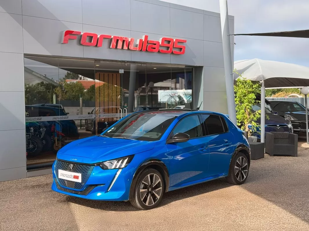 Peugeot e-208  Elektromotor 136 Gt
