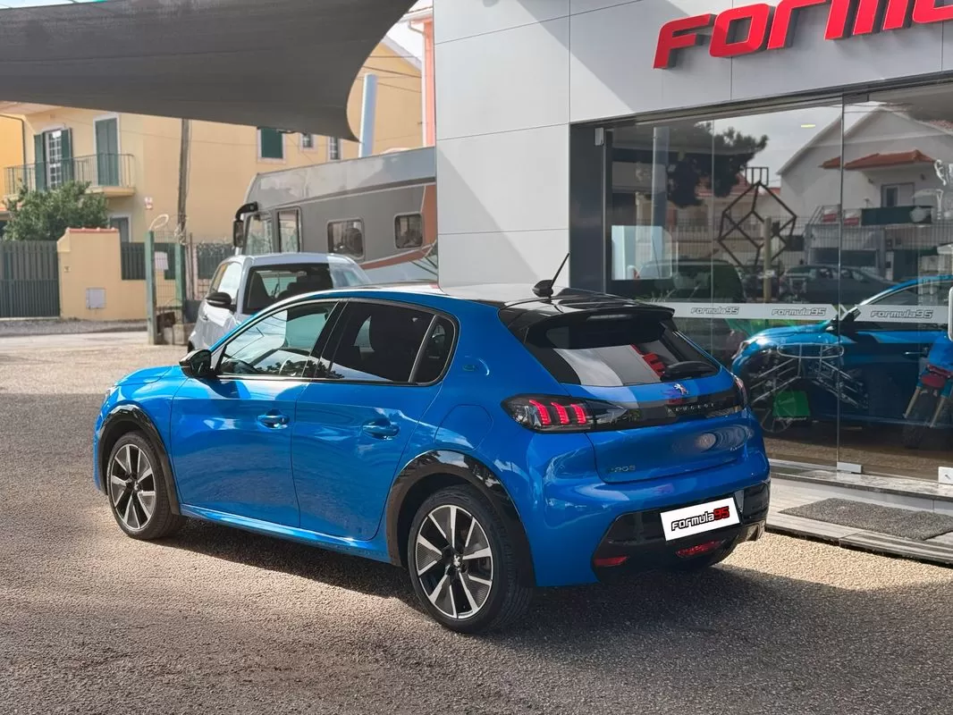 Peugeot e-208  Elektromotor 136 Gt - foto 2