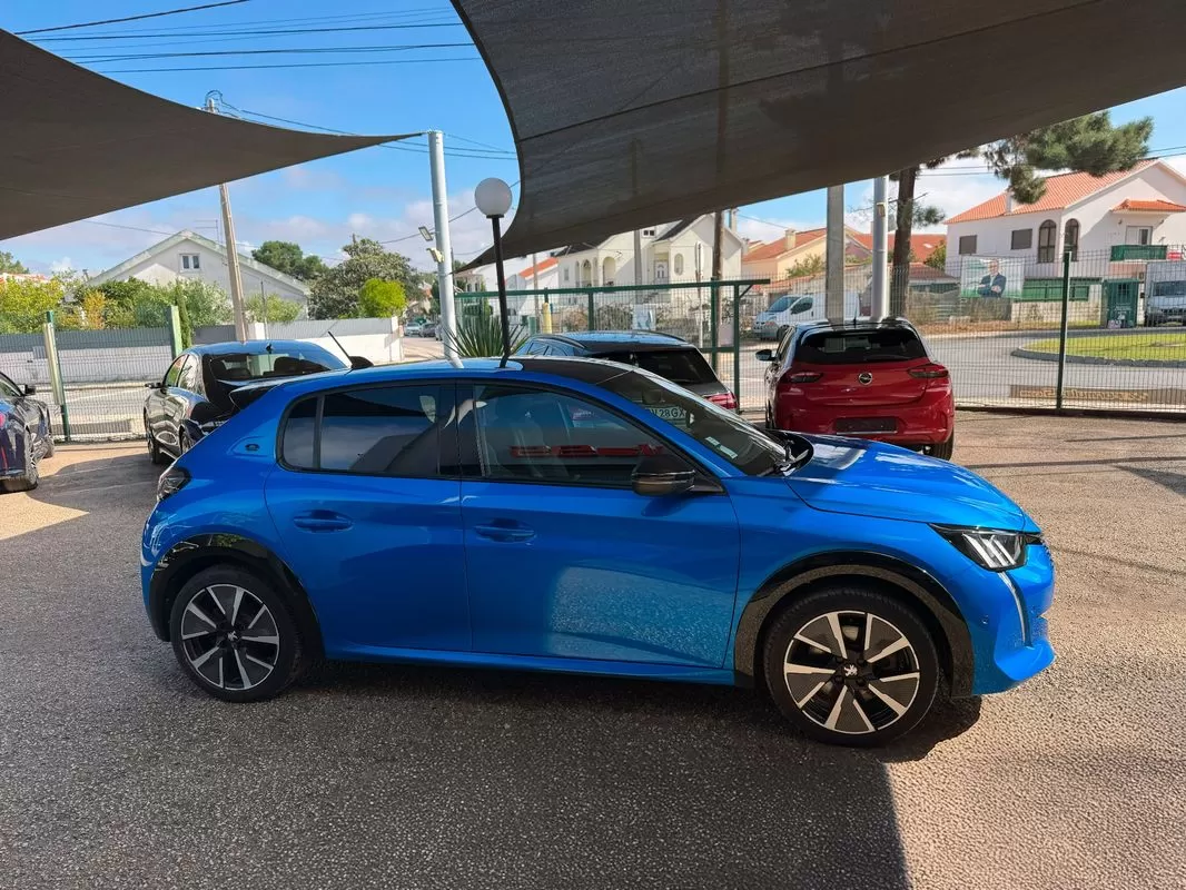 Peugeot e-208  Elektromotor 136 Gt - foto 3