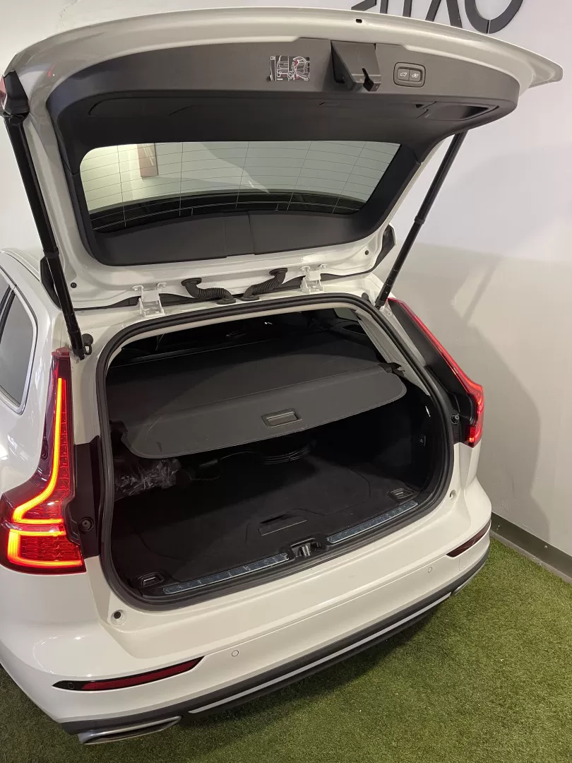 Volvo V60 2.0 T6 AWD TE Inscription - foto 6
