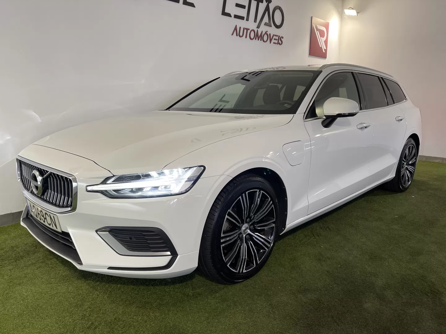 Volvo V60 2.0 T6 AWD TE Inscription - foto 3
